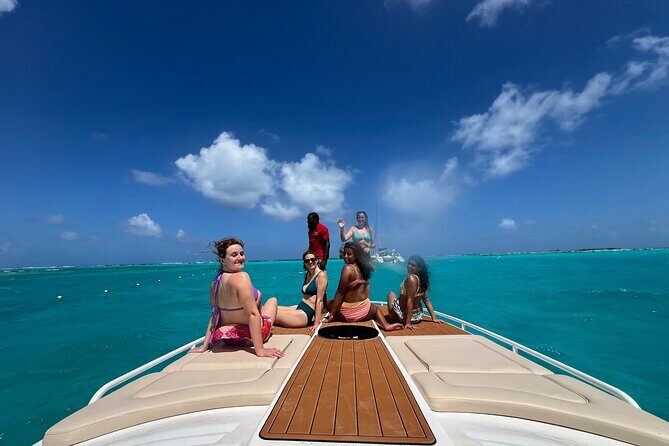 Tobago Cays - Swim with the turtles in tropical paradise - The Itinerary Breakdown