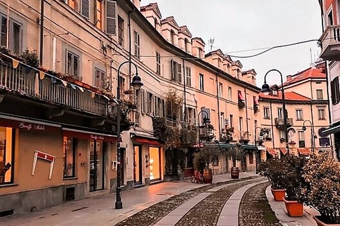 TODAYS Turins Art, Society and Market in a Square! - Exploring Porta Palazzo