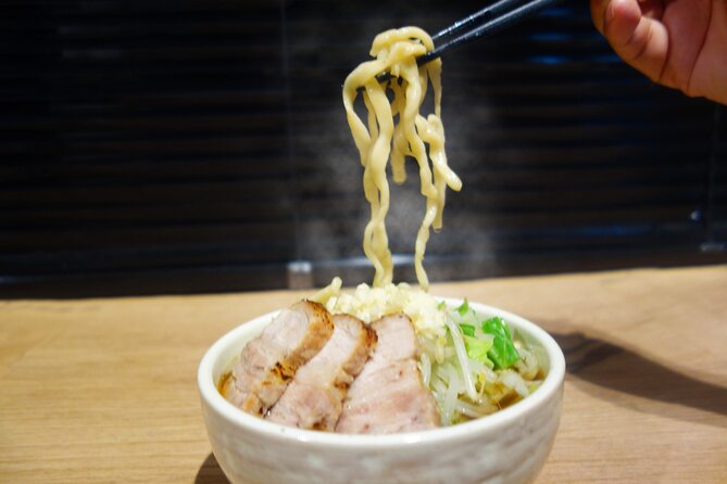 Tokyo 6hr Private Guided Tour & Jiro Style Ramen Cooking - Transportation and Accessibility