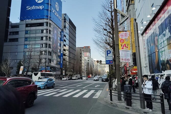Tokyo: Akihabara Otaku Tour - 1.5h Guided Shopping - Indulge in Japanese Pop Culture Memorabilia