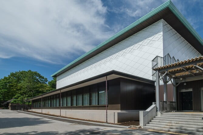 Tokyo Art Culture Tour in Sannomaru Shozokan Museum - Key Points
