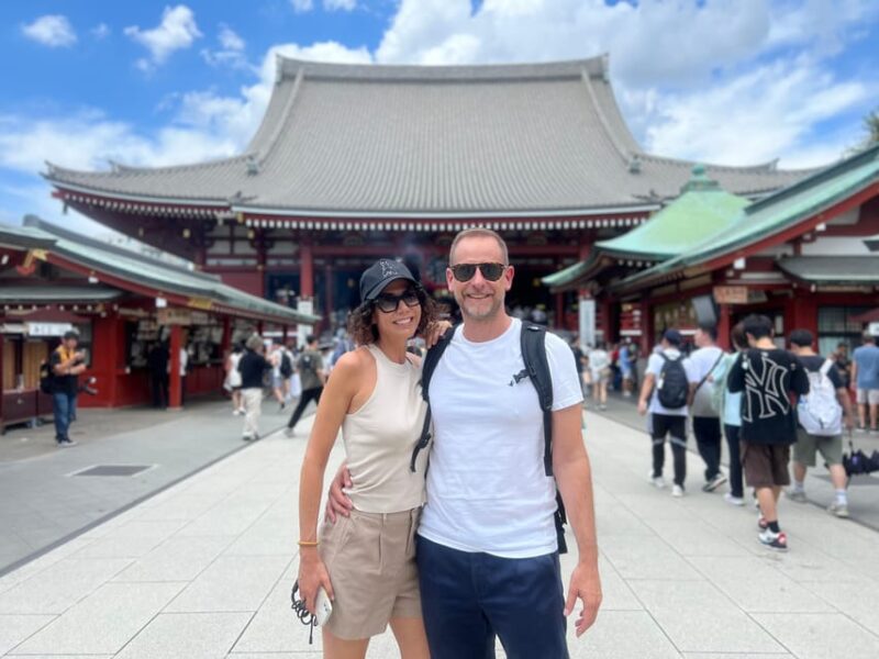 Tokyo: Asakusa and Sensoji Walking Tour With Local Guide - Traditional Japanese Snacks
