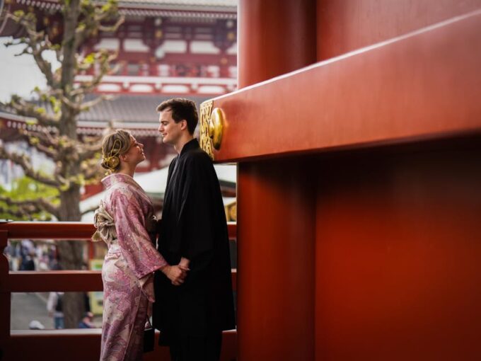 Tokyo Asakusa: Miu Kimono Rental - Outdoor Photoshoot