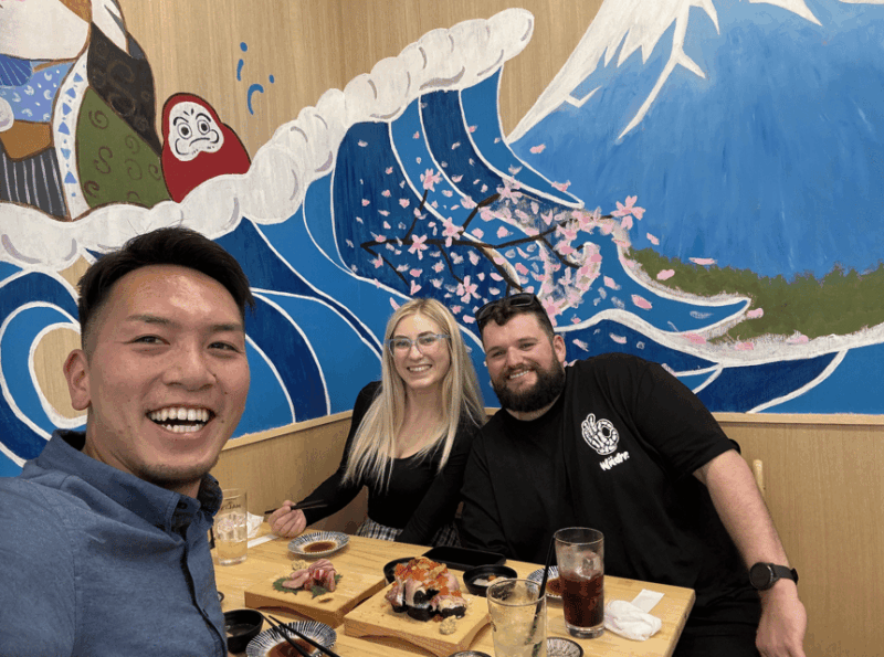 Tokyo: Asakusa Night Waling & Food Tour - Visiting Senso-ji Temple