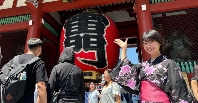 Tokyo: Asakusa Private Tour With Street Food Tasting - Nakamise Street Stroll
