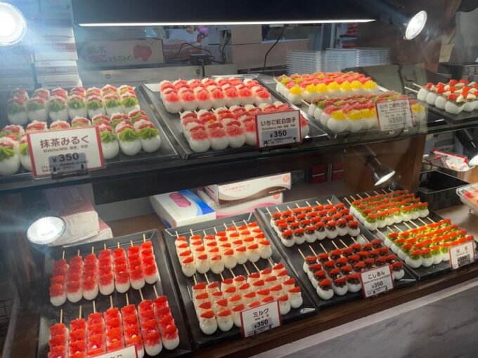 Tokyo: Asakusa Sweets Hunting and Kimono Shopping Tour - Tour Duration and Group Size