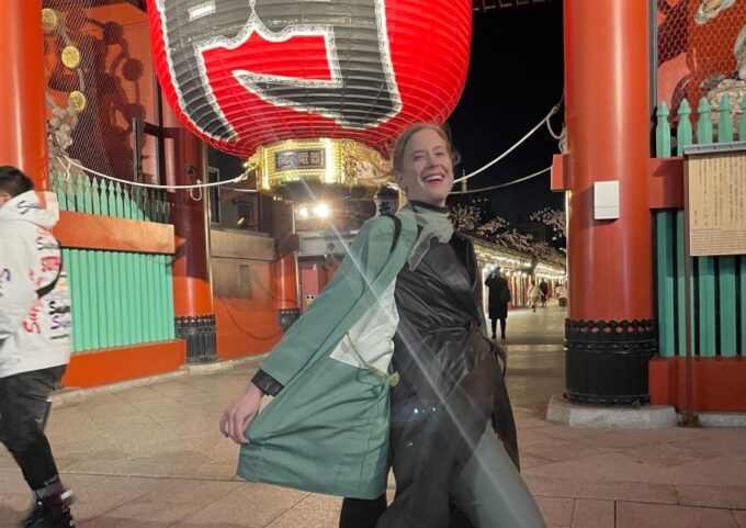 Tokyo: Asakusa Sweets Hunting and Kimono Shopping Tour - About the Live Tour Guide