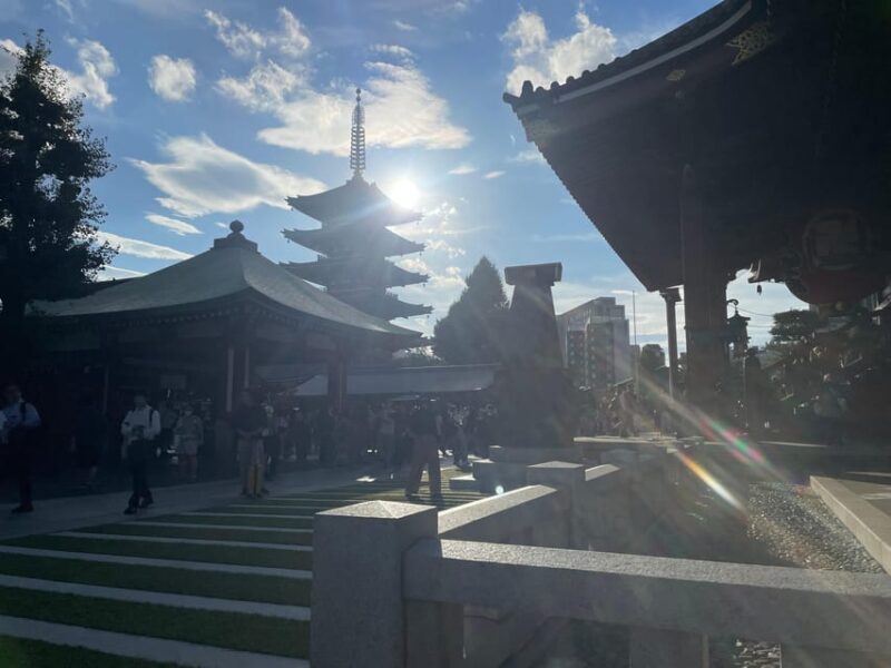 Tokyo: Asakusa Temple Photo Shooting Tour Wearing Kimono - Key Points