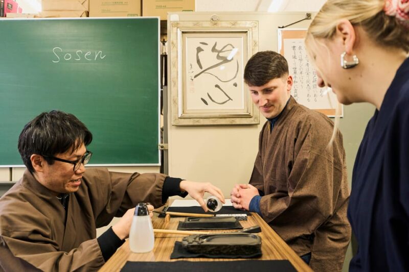 Tokyo: Calligraphy Workshop & Original T-Shirt Creation - Included Features