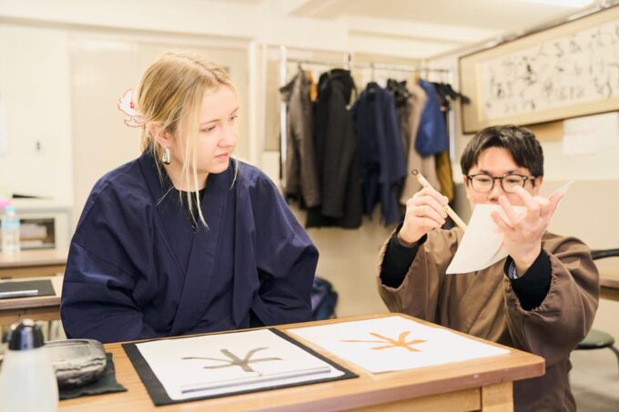 Tokyo: Calligraphy Workshop & Original T-Shirt Creation - Hands-On Calligraphy Experience