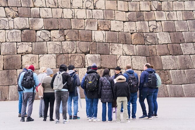Tokyo Castle & Imperial Palace , Historical Walking Tour - Exploring Tokyo Castle