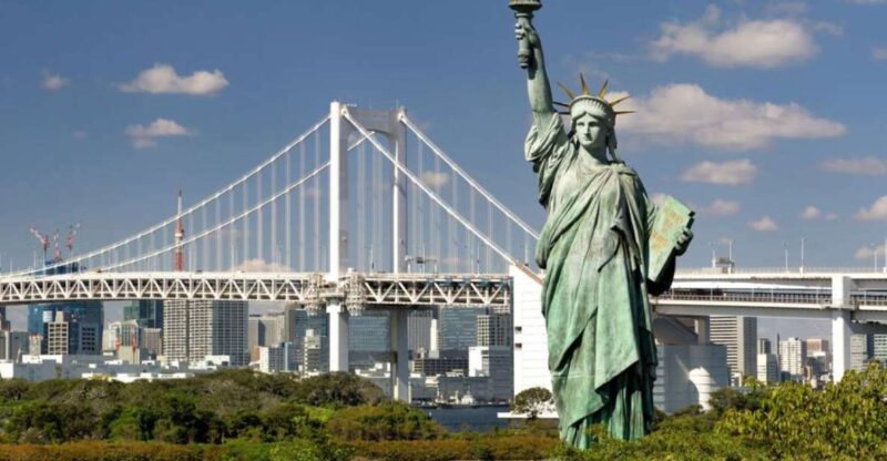 Tokyo City Customized Tour With English Speaking Guide - Cancellation and Booking