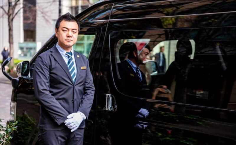 Tokyo City: Private One-Way Transfers To/From Habuka - Vehicle Selection