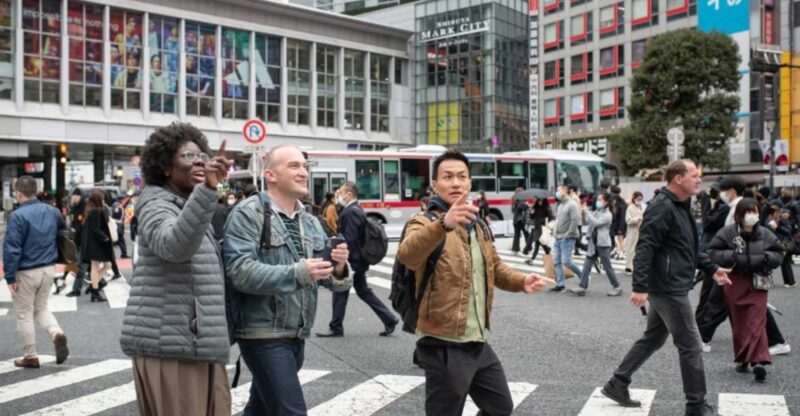 Tokyo: Custom Hidden Gems & Highlights Tour With Local Guide - Iconic Landmarks and Architectural Marvels