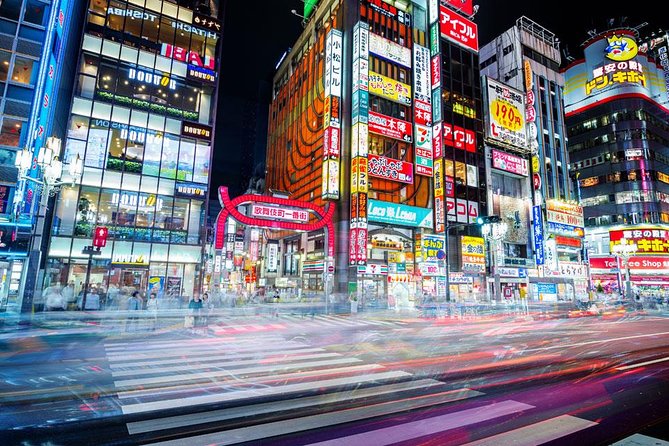Tokyo Cyberpunk Street Photo Tour - Exploring Shibuya and Shinjuku