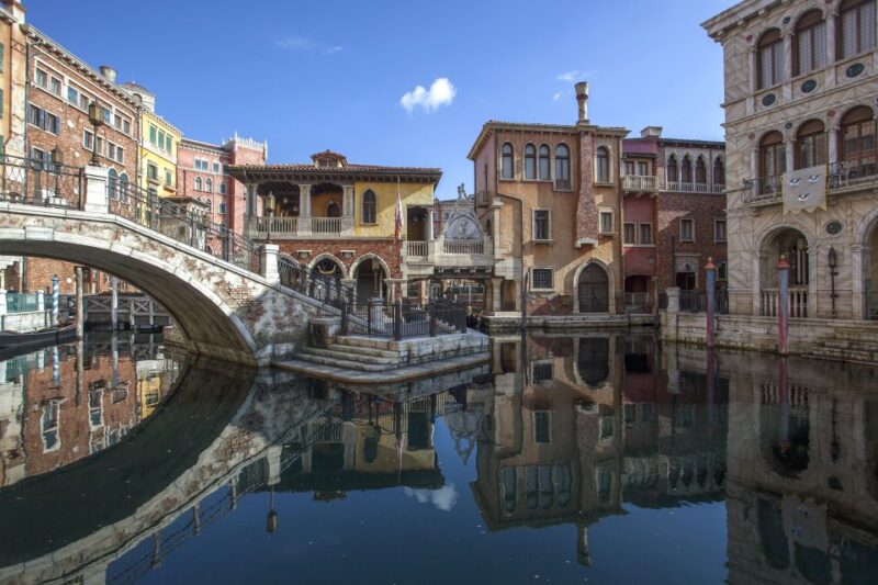 Tokyo Disneyland or DisneySea Ticket & Door to Door Transfer - Transfer Details