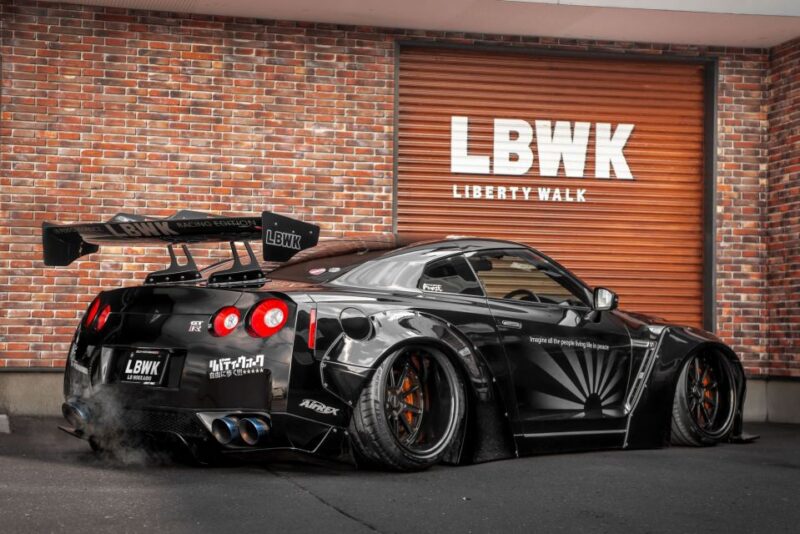 Tokyo Drift: GT-R Car Club R35 Liberty Walk Daikoku Meeting - Exploring Tokyos Cityscapes