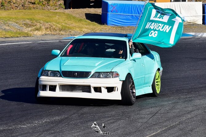 Tokyo Drifting Lesson With Professional Drifters - Gear and Attire