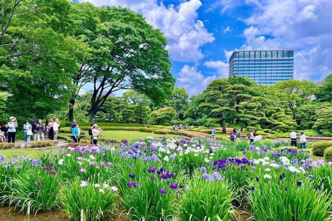 Tokyo: East Garden of the Imperial Palace Walking Tour - Frequently Asked Questions