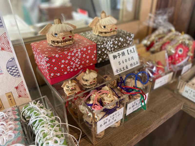 Tokyo: Enjoy Street Food and Food Culture at Tsukiji Market - Visiting Tsukiji Hongan-ji Temple
