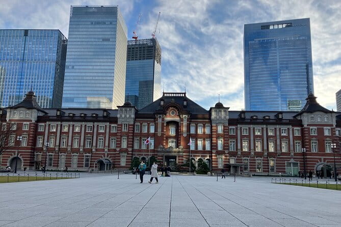 Tokyo Food Adventure: Street Food, Teppanyaki Cuisine, Shrine Etc - Visiting Sensoji Temple and Nakamise Street
