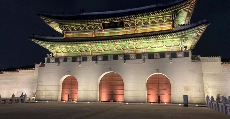 Tokyo Full Day Tour With a Local Expert Guide - Accessibility and Group Options