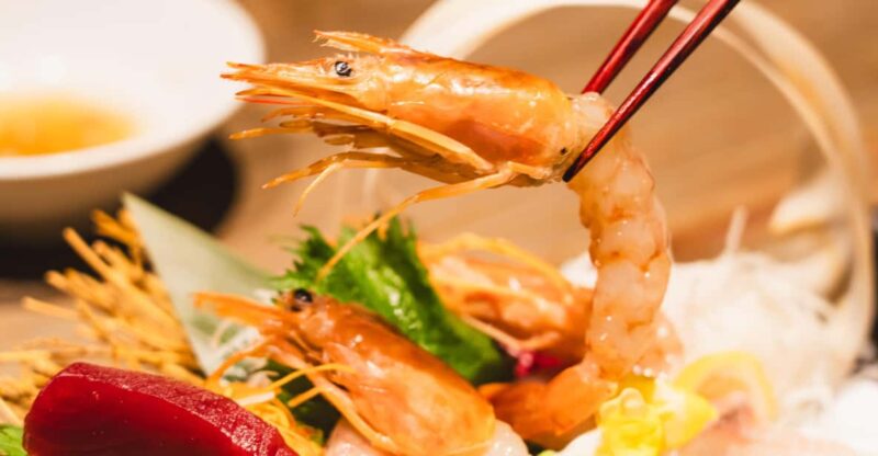 Tokyo Ginza Unknown Izakaya Hopping W/ Pro-Photographer - Tour Duration and Group Size