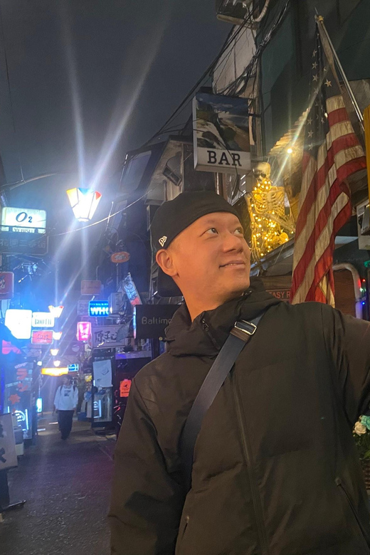 Tokyo: Golden Gai Private Bar Hopping Tour in Shinjuku - Inclusions and Exclusions