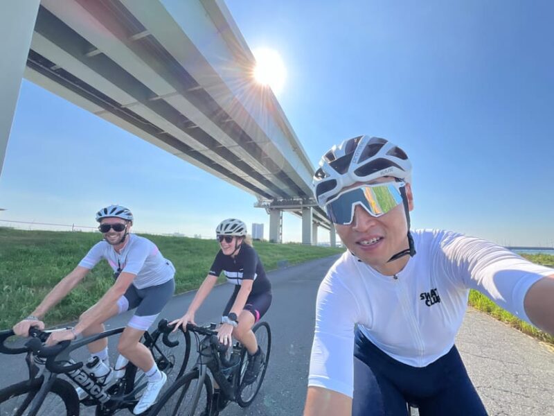 Tokyo: Guided Bike Tour With English/Italian Speaking Rider - Key Points