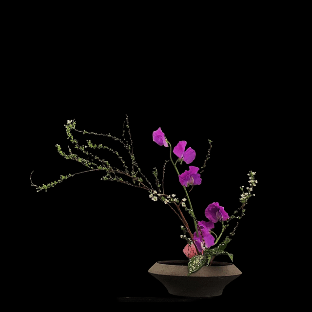 Tokyo: Ikebana Workshop at Ginza - Photography Opportunity