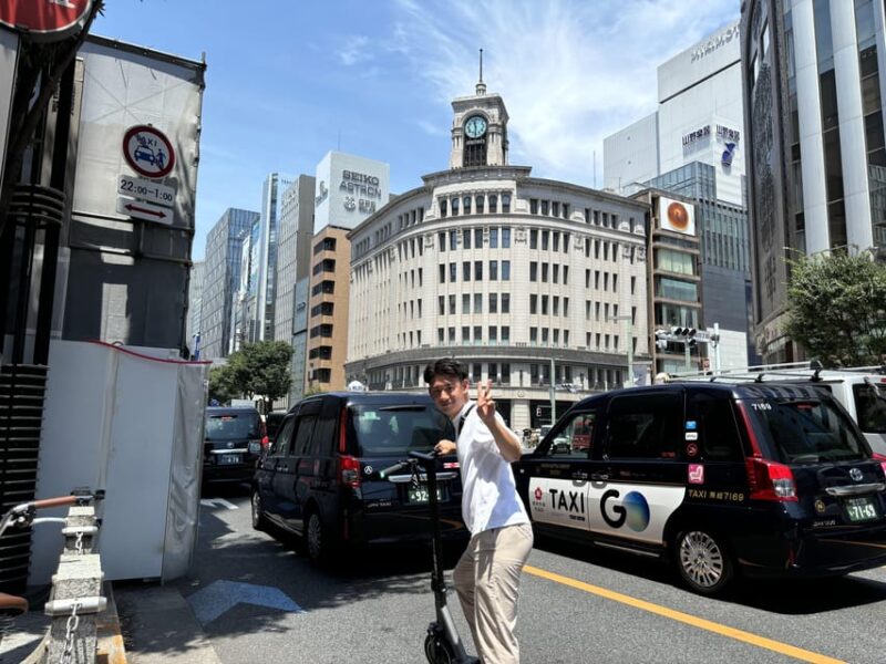 Tokyo: Imperial Palace and City Sights E-Scooter Tour - Refreshing Stops