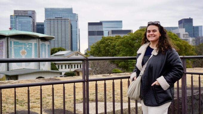 Tokyo: Imperial Palace History Walking Tour - Koi Fish and Photo Opportunities