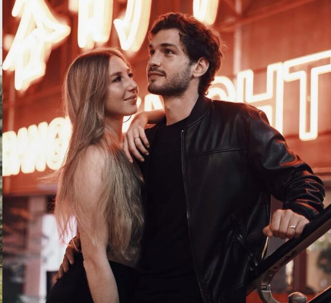Tokyo Instagram Tour With a Private Photographer - Receiving Your Professional Photos