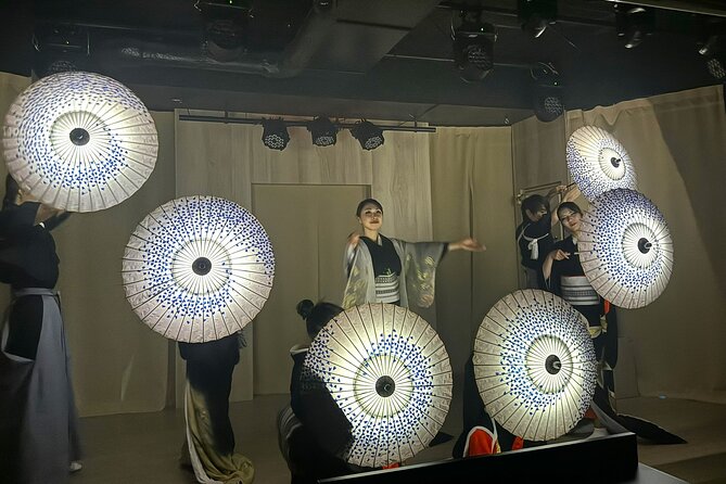 Tokyo Japanese Dance Cabaret Theater in Asakusa-Kaguwa - Meeting Point and Timings