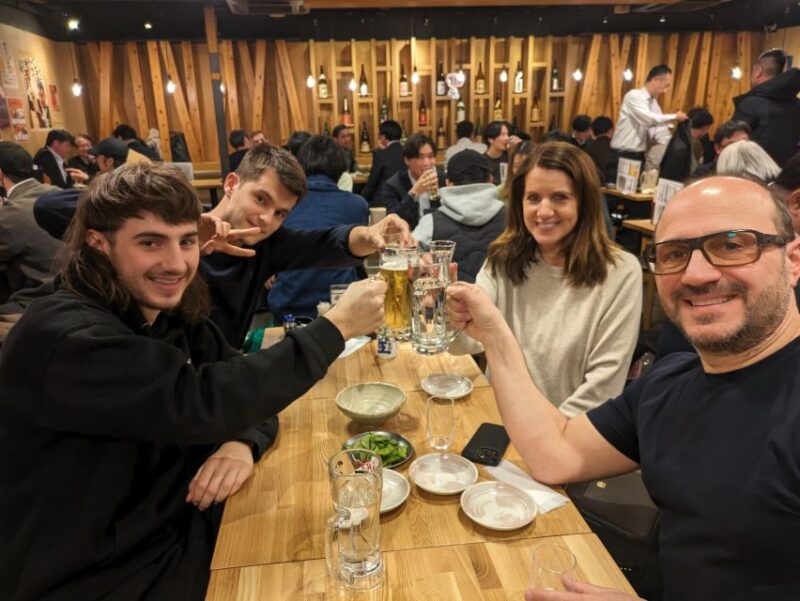 Tokyo Japanese Food Hopping Tour in Ueno Ameyoko at Night - Key Points
