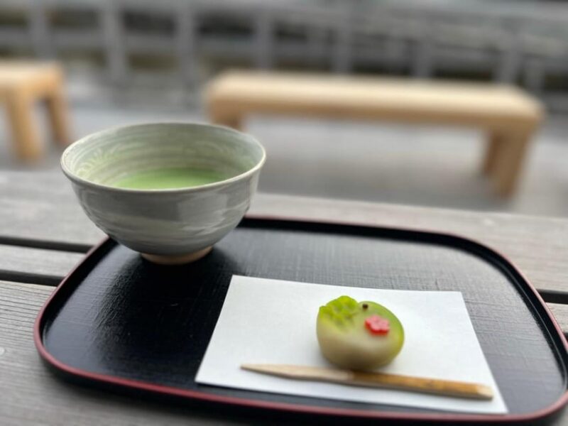 Tokyo: Japanese Garden Walking Tour With Tea and Sweets - Guided Tour Highlights