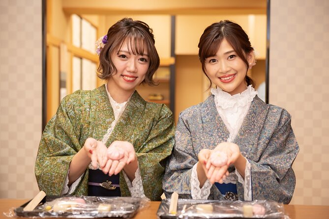 Tokyo Japanese Sweets Making Experience Tour With Licensed Guide - Tour Activity and Experience