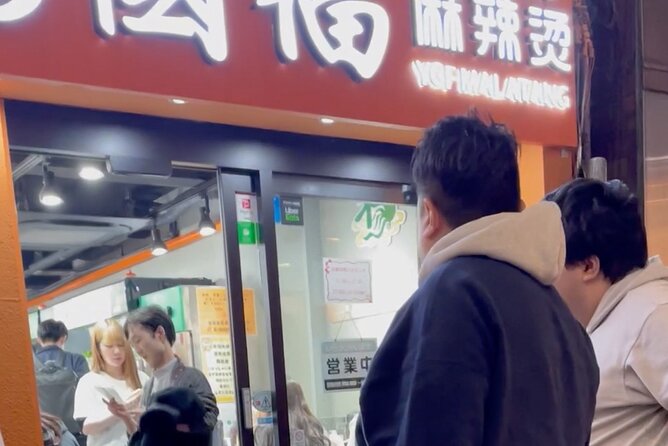 Tokyo Kabukicho Nightlife Tour With a Local - Booking and Planning Your Kabukicho Nightlife Adventure