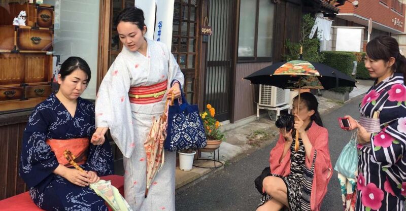 Tokyo: Kimono Dressing, Walking, and Photography Session - Guided Stroll and Photos