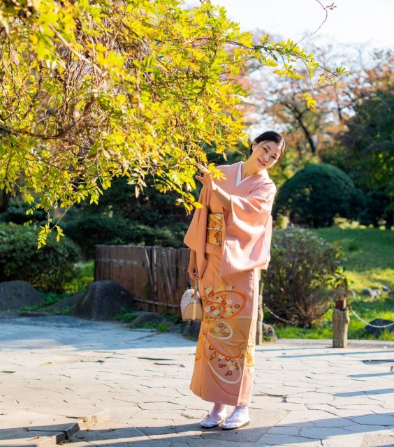 Tokyo: Kimono Rental / Yukata Rental in Asakusa - Dressing Up in Traditional Attire