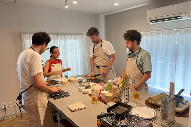 Tokyo: Learn to Cook Bento, Oyakodon and More! - Oyakodon Class: Oyakodon, Miso Soup