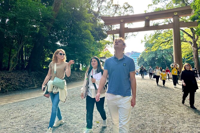 Tokyo: Meiji Shrine Historical Tour by Japanese Guide - History and Significance of the Shrine