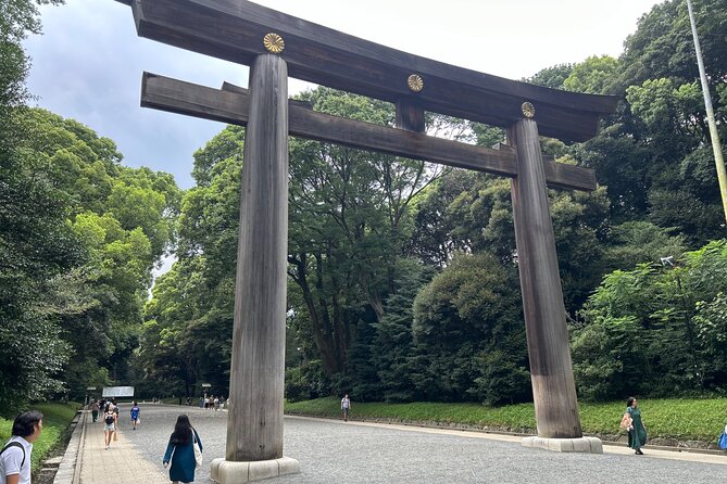 Tokyo Morning Tour: Asakusa, Meiji Shrine and Tsukiji Fish Market - Historical Insights Into Districts