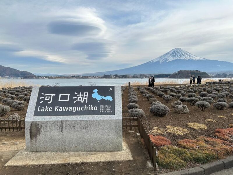 Tokyo: Mt Fuji Area Guided Tour With Traditional Lunch - Lunch at Hotel Regina Kawaguchiko