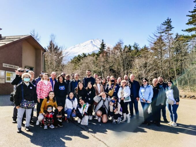 Tokyo: Mt. Fuji, Hakone, Lake Ashi Cruise and Bullet Train - Hakone Ropeway Experience