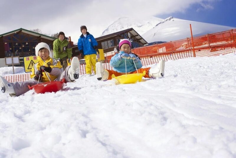 Tokyo: Mt Fujiyama Snow Resort and Onzen Day Trip W/Pickup - What to Bring