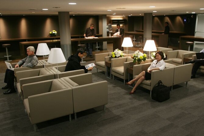 Tokyo: Narita International Airport VIP Lounge Access - Meeting and Pickup