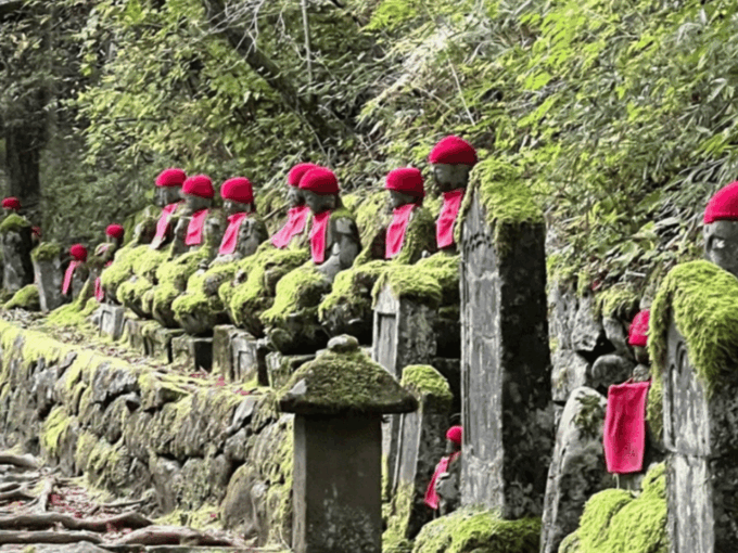 Tokyo: Nikko World Heritage Private Day Trip With Pickup - Toshogu Shrine: Homage to Shogun Tokugawa Ieyasu