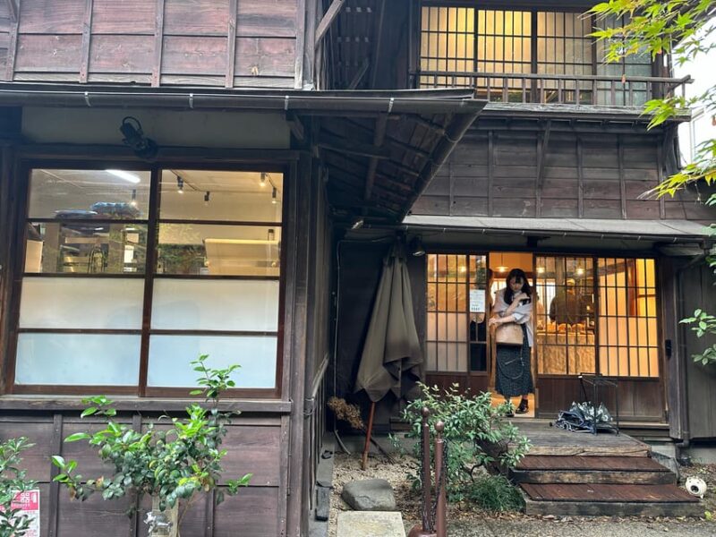 Tokyo Old Traditional Town~Yanaka Food & Cultural Tour - Key Points