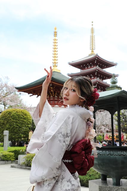 Tokyo Photo Tour With Professional Photographer - Key Points